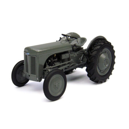 X993040269000 ciagnik mf Tea 20 model32 jpg