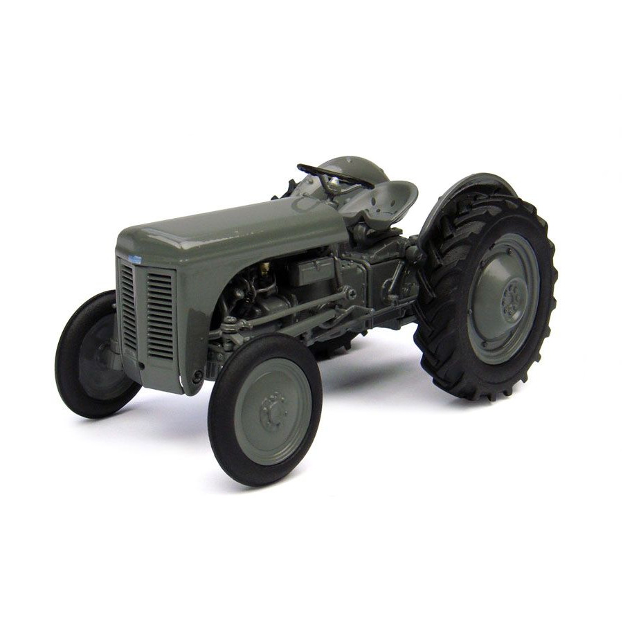 X993040269000 ciagnik mf Tea 20 model32 jpg